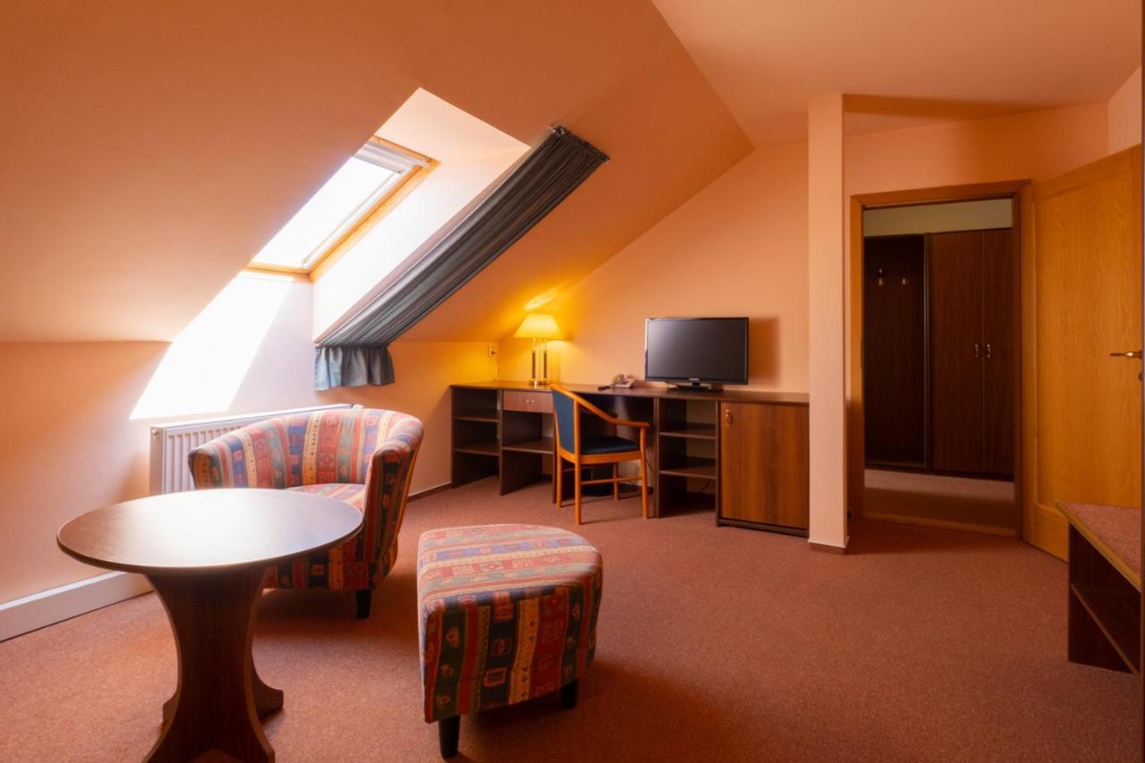 Hotel מוהלניצה מראה חיצוני תמונה