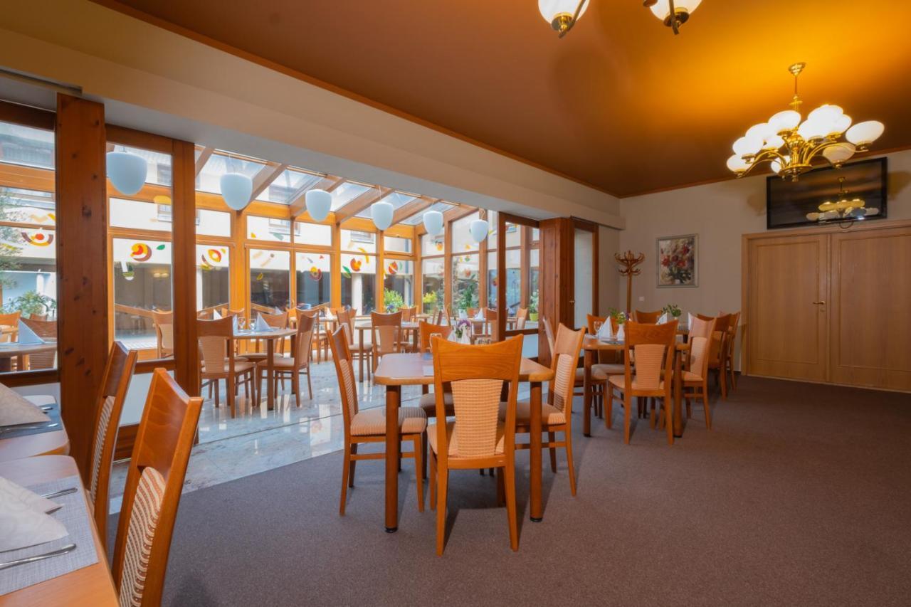 Hotel מוהלניצה מראה חיצוני תמונה